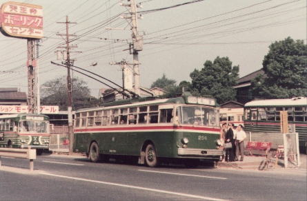 トロリーバス（大阪１）